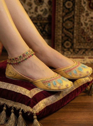 Sunshine Yellow Jutti