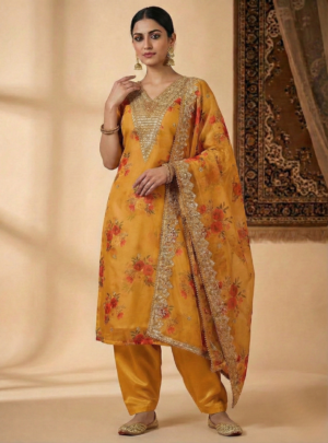 Zar-E-Bahaar Pure Organza Suit Set